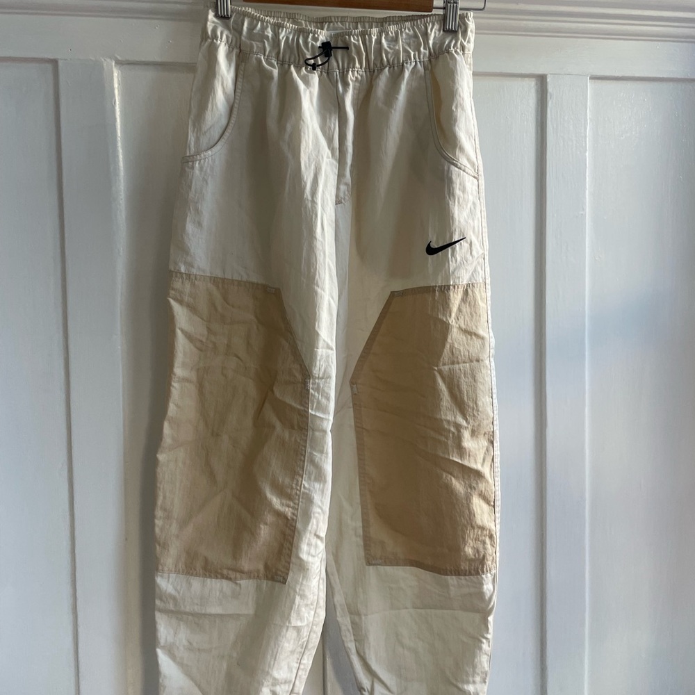 Nike track pants, high rise, adjustable waist, small